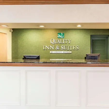 Quality Inn & Suites Mcdonough South I-75